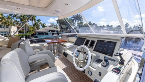 Azimut Flybridge 72 Lv3501