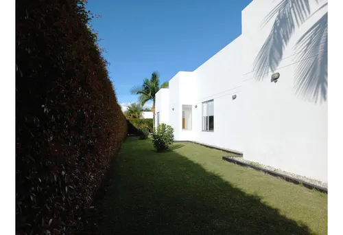 Encantadora Finca En Venta Llanogrande