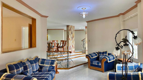 Imagen 6 de 20 de Casa De 5 Habitaciones Y 4 Baños Urb.los Chaguaramos