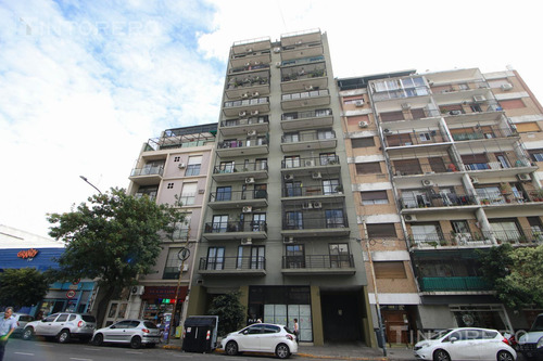 Venta Departamento 3 Ambientes Con Balcón En Caballito Apto