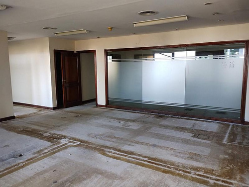 Oficina En Alquiler En Microcentro