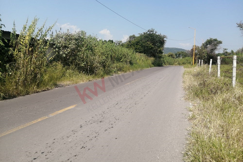 Terreno En Venta Ideal Para Inversión En Libramiento Ahuilican Oaxtepec, Morelos
