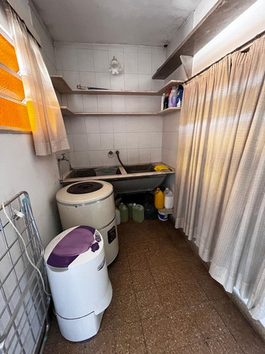 Se Vende Importante Casa En Centro 2