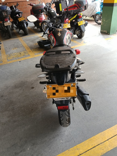Víctory Nitro 125