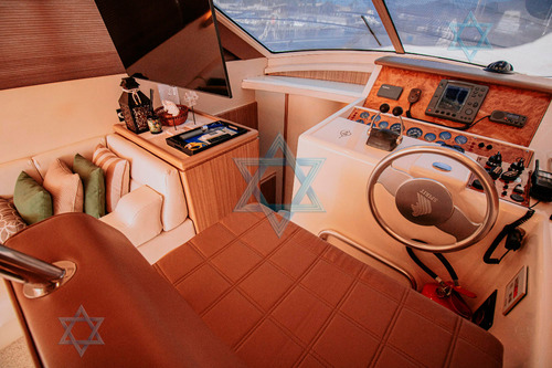 Lancha Ferretti 43 Barco Iate N Intermarine Triton Schaefer