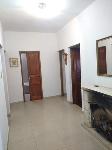 Imagen 3 de 17 de Casa En Venta En Lanús Oeste