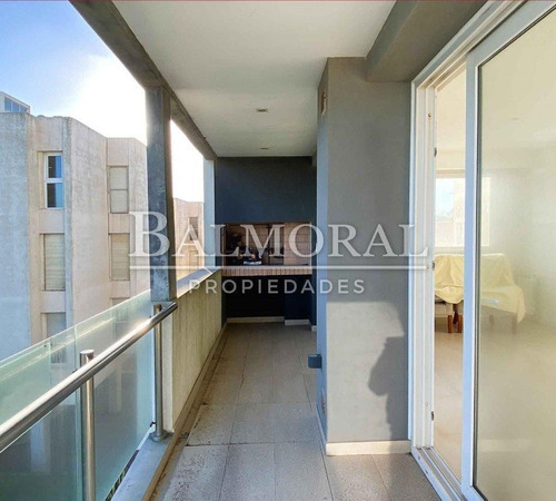 Imagen 13 de 20 de Departamento En Venta - Zona Centro / Ref: 2133