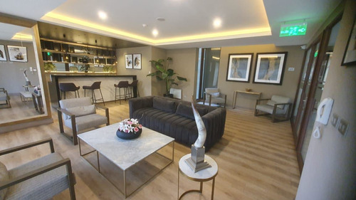 Moderno Y Funcional, Edificio Con Full Amenities,metro Ñuñoa