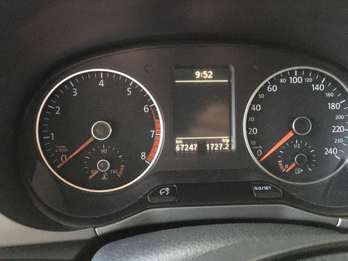 Volkswagen Suran 1.6 Highline 101cv 2015