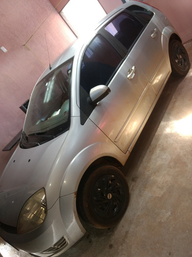 Ford Fiesta 2006 1.6 Flex 5p