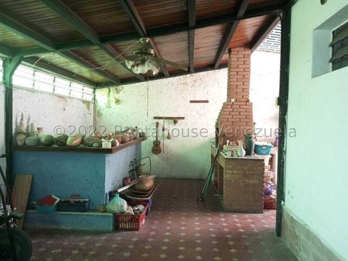 Imagen 12 de 14 de Rentahouse Yasneida Morillo 22-21281 Los Nisperos Valencia