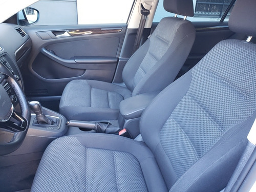 Volkswagen Vento 2.5 Advance Plus 170cv Tiptronic 2015