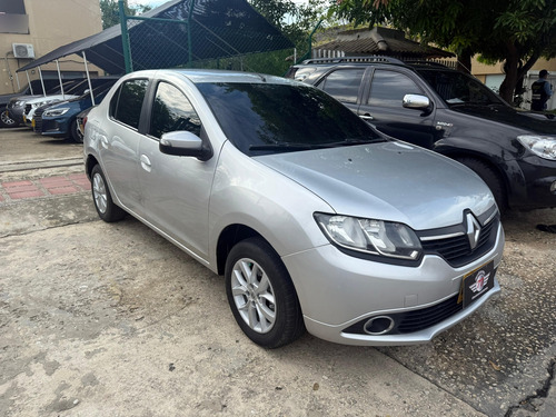 Renault Logan 1.6 Privilege / Intens