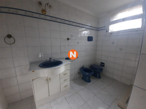 Casa En Venta, Mansa, Punta Del Este, 4 Dormitorios.- Ref: 210001