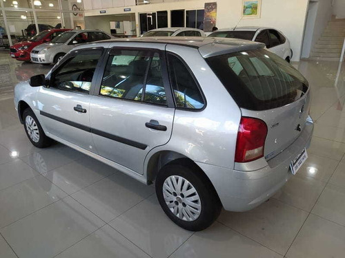 Imagem 4 de 10 de Volkswagen Gol 1.0 Giv