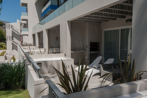 Imagen 8 de 18 de Alquiler Departamento Duplex En Cariló A Pasos Del Mar