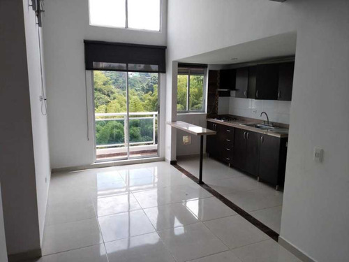 Se Vende Apartamento Duplex En El Norte De Armenia Quindio