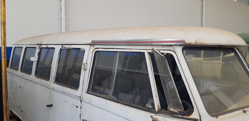 Imagem 2 de 11 de Kombi Corujinha Kombi Standard