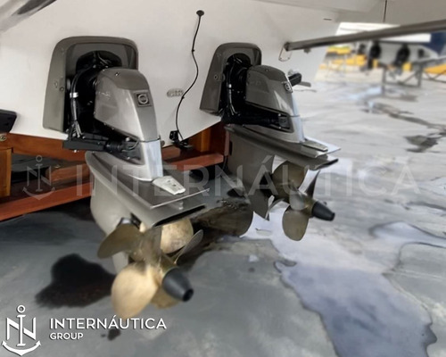 Imagem 14 de 15 de Triton 460 Fly 2018 Colunna Cimitarra Ventura Phantom
