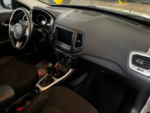 Jeep Compass 2.4 4X2 Longitude At