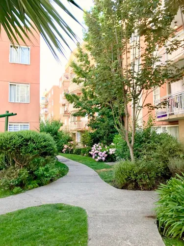 Venta Departamento 2 Dormitorios Y 1 Baño, Metro La Cisterna