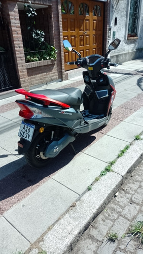 Imagen 6 de 18 de Moto Eléctrica Sunra Hawk 1.8k