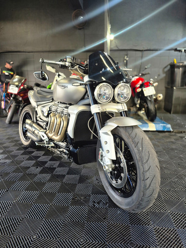 Triumph Rocket 3 R