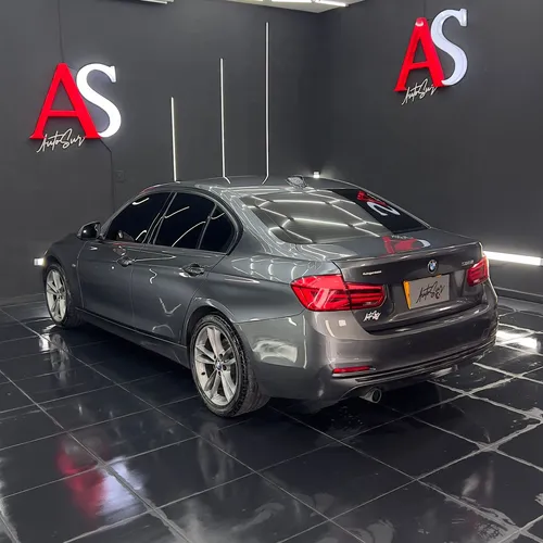 Bmw 318i 1.5 Sport Line Sedan 2018