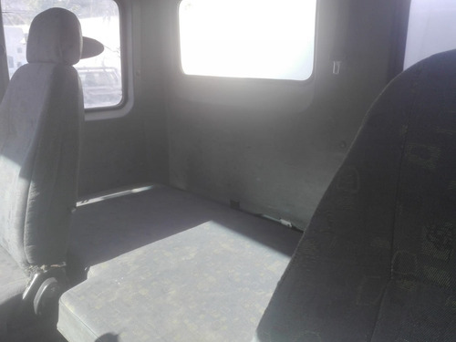 Imagen 7 de 17 de Mercedes Benz 1620 L Cabina Dormitorio Sin Tanque 2002
