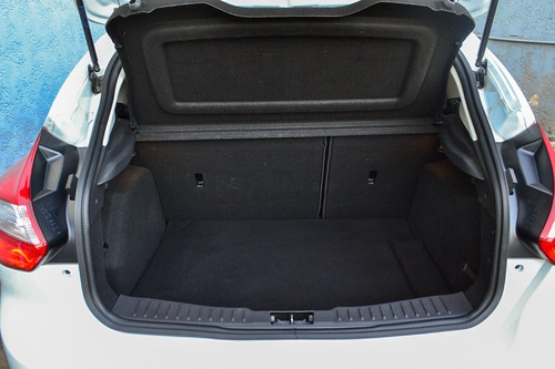 Imagem 12 de 12 de Focus Se 2.0 Automático Top Com Kit Multimídia Completa