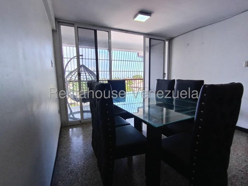 Aslibel Melendez Asesor Inmobiliario De Renta House Ofrece Espacioso Apartamento De 104 Metros Cuadrados #25-22649