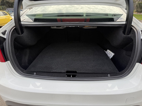 Volvo S60 T5 R-Design Plus Auto
