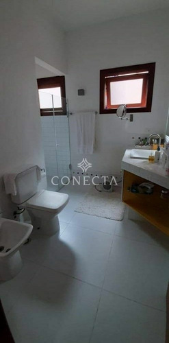 Imagem 18 de 30 de Alphaville 12 - Casa 600m² - 6 Dormitórios, 3 Suítes, Piscina, Churrasqueira, Jardim, Aquário Natural - Cncd083