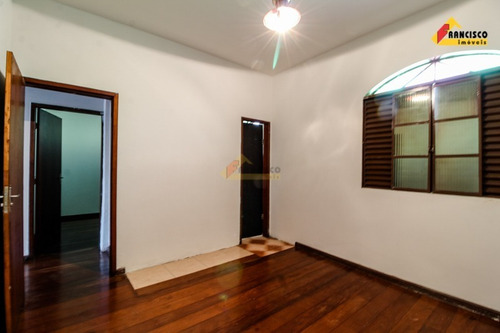 Imagem 6 de 25 de Casa Comercial Para Aluguel, 4 Quartos, 2 Suítes, 1 Vaga, Niterói - Divinópolis/mg - 1860