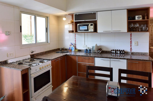 Super En Precio! 1750u$s/m2 Departamento De 3 Ambientes 5 Años De Antig.