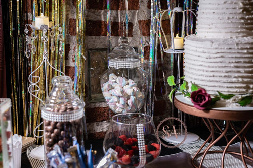 Alquiler Servicio Candy Bar. Vajilla Premium, Dulces Y Deco