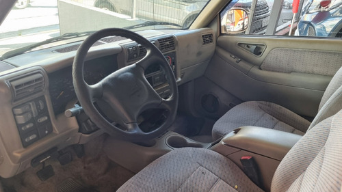 Chevrolet Blazer 4.3 V6 Dlx 5p