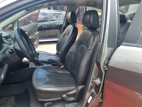 Chevrolet Sail LTZ 1.4 MT