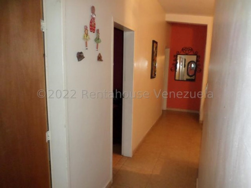 Imagen 7 de 30 de Casas En Venta El Manzano Barquisimeto 22-23834 /m