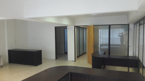 Imagen 25 de 30 de Piso De Oficina En Venta San Luis 1400