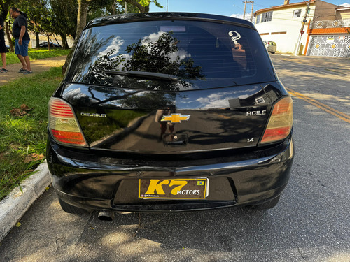 Chevrolet Agile 1.4 Lt 5p
