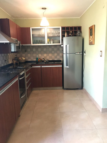 Imagen 7 de 14 de Casa En Ph Al Frente Apto Credito 3 Ambientes
