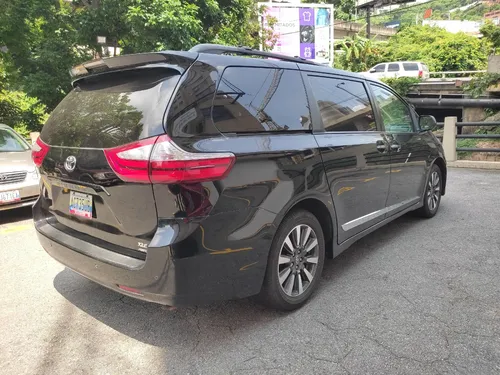 Toyota Sienna 2019 Xle