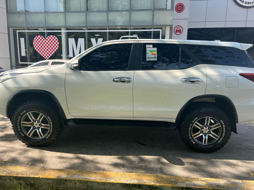 Toyota Fortuner Dubai