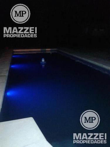 Imagen 3 de 4 de Casa Quinta De 160 M2 Con Pileta