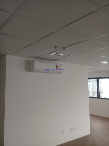 Imagem 8 de 15 de Conjunto Comercial 105m², 02 Banheiros. Condomínio Com Recepção E Segurança 24hrs. Excelente Localização Á 7 Minutos Andando Para A Estação - 21092107 - 70126536