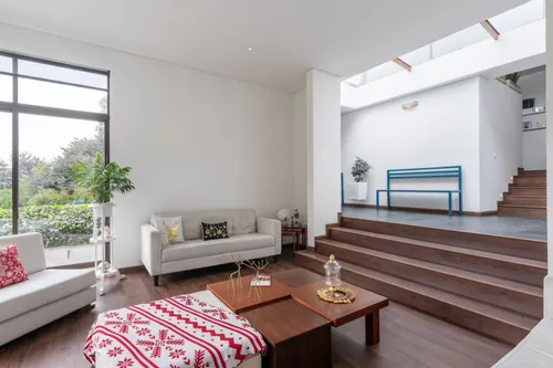 Casa En Arriendo/venta En El Tejar. Cod A13210