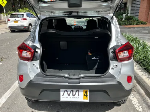 Renault Kwid 1.0 Intens