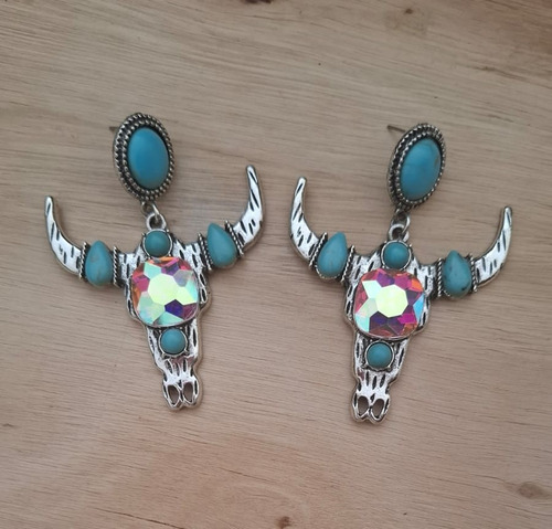 Aretes Vaqueros Cabeza De Toro Diamantados Bohemios