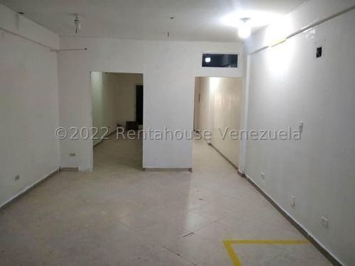 Imagen 9 de 13 de Jenny Vergel Rentahouse Mp Local Comercial En Alquiler Los Colorados Valencia 23j2420